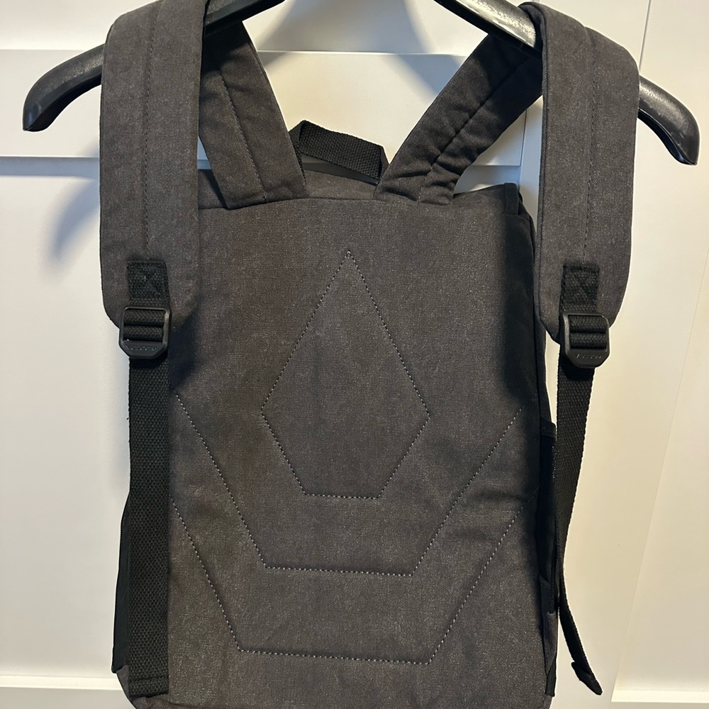 Volcom Black Men's Backpack - Picture 2 of 2